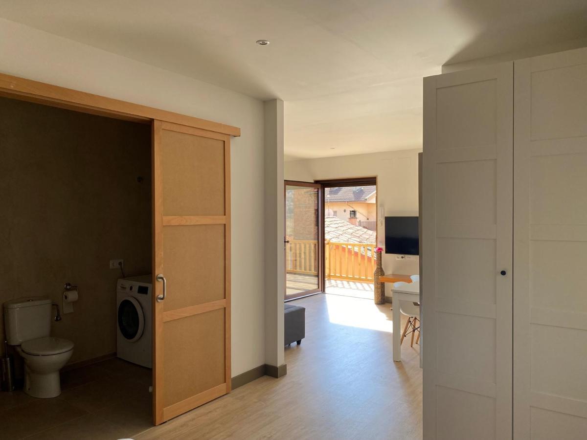 Apartamento Acogedor Сан-Жоан-де-лес-Абадессес Экстерьер фото