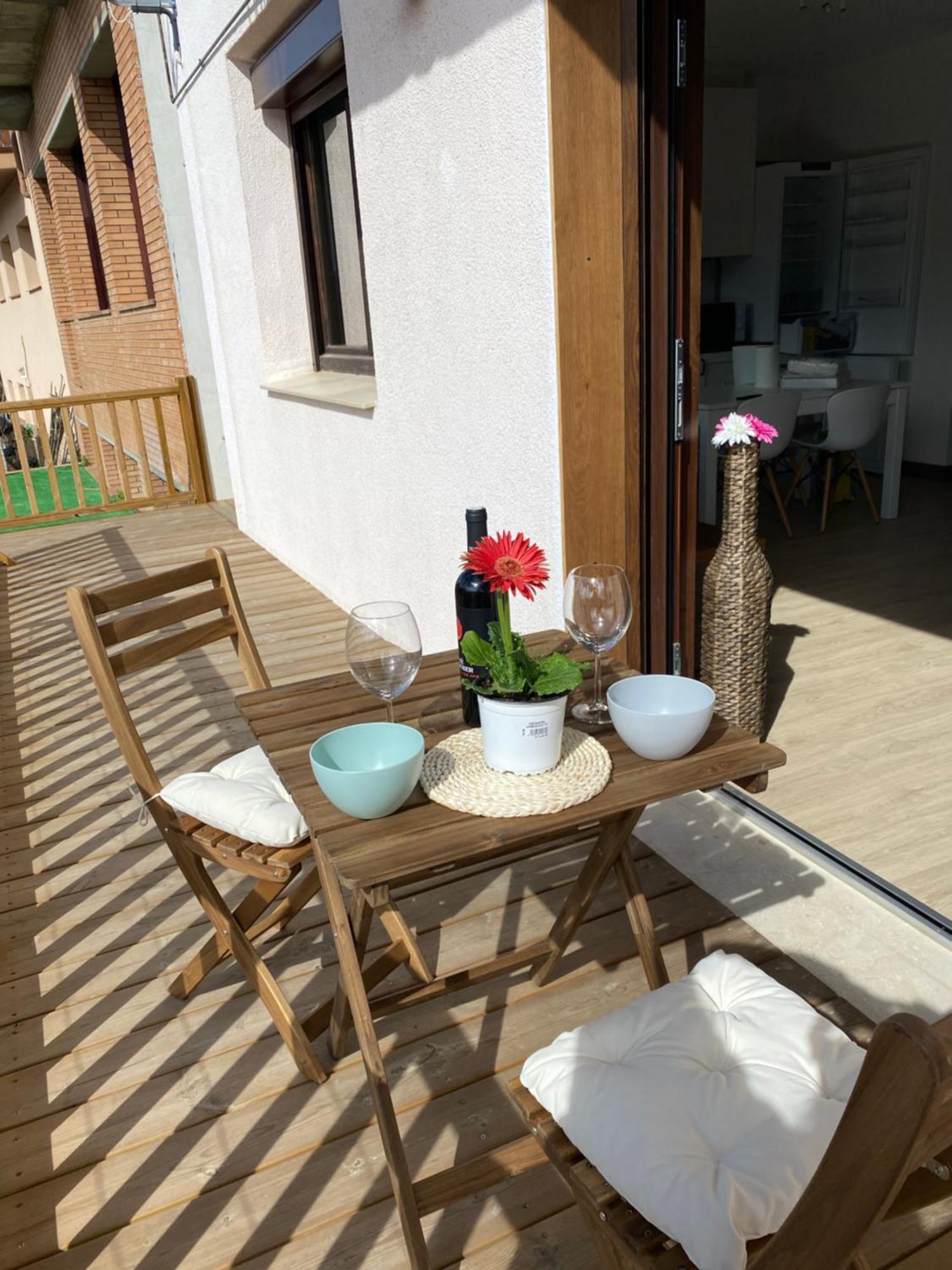 Apartamento Acogedor Сан-Жоан-де-лес-Абадессес Экстерьер фото